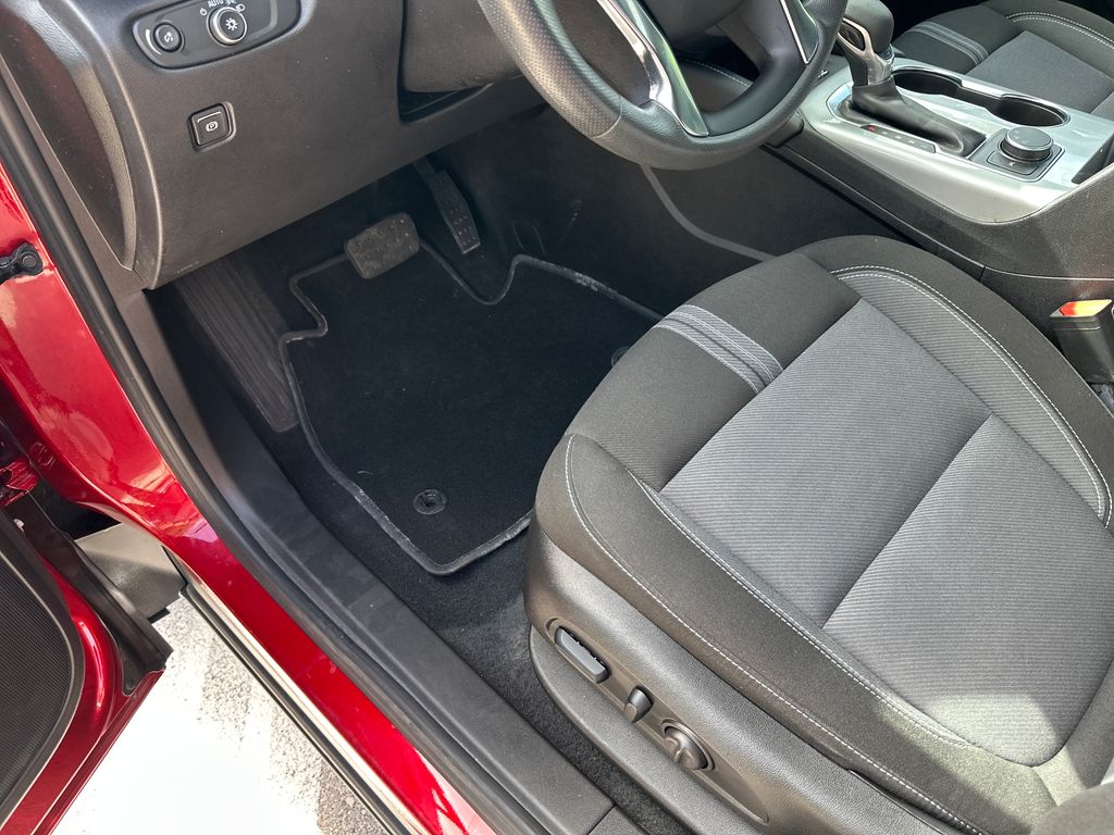 Used 2024 Red Chevrolet LT image 22