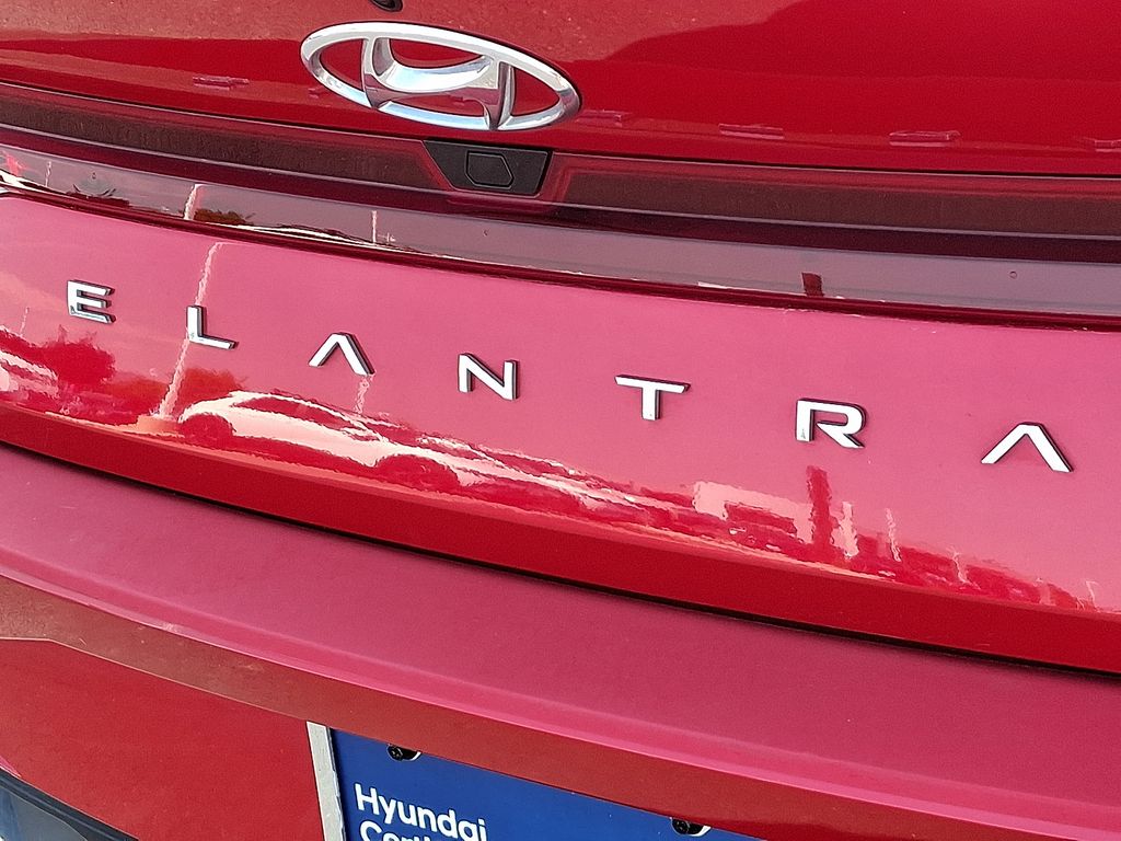 Thumbnail: 2023 Hyundai Elantra - 30
