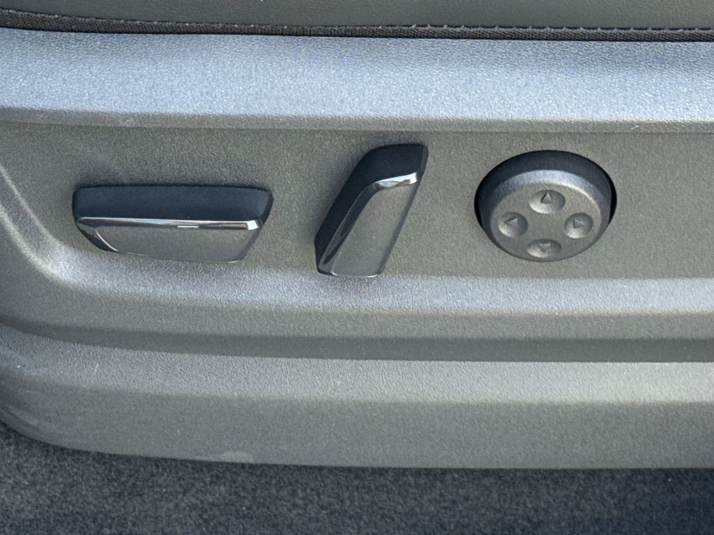 Thumbnail: 2025 Nissan Armada - 3