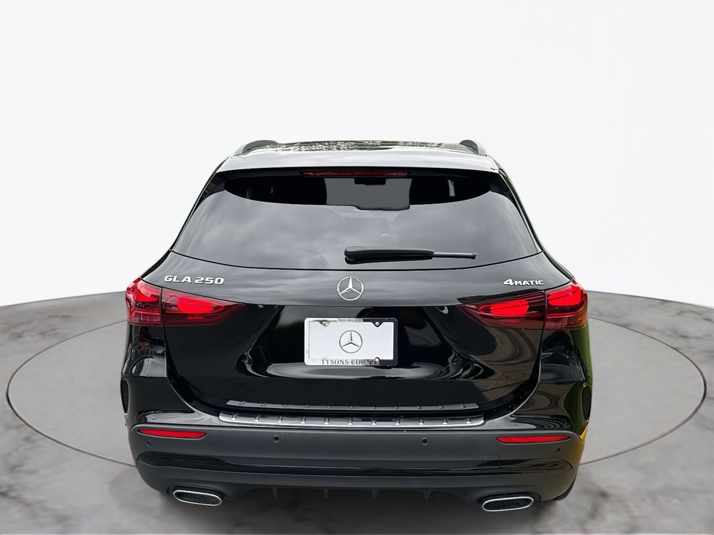 Thumbnail: 2025 Mercedes-Benz GLA - 9