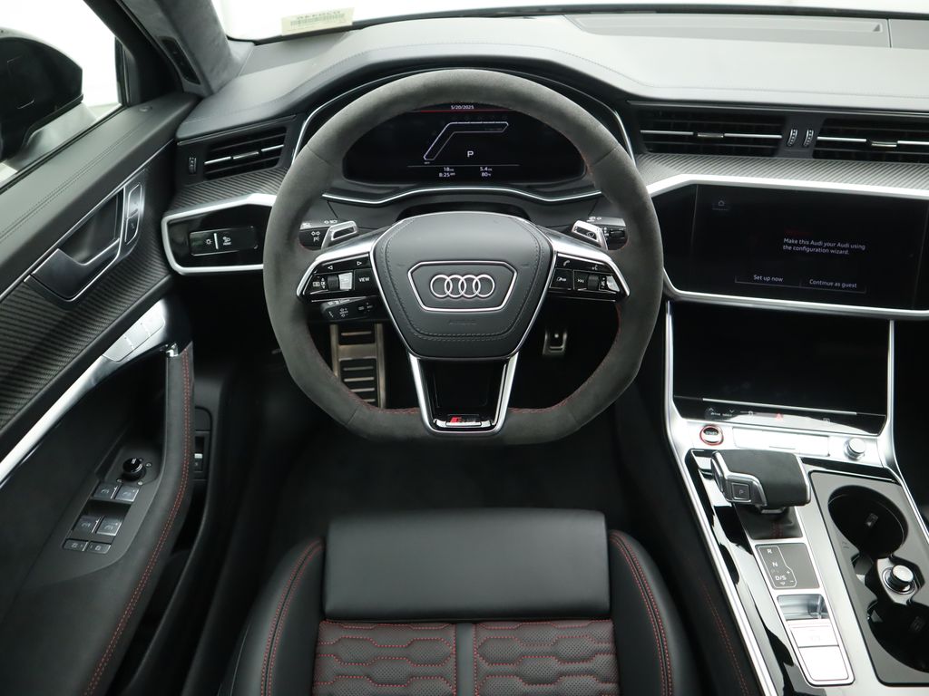 Thumbnail: 2025 Audi RS 6 - 11