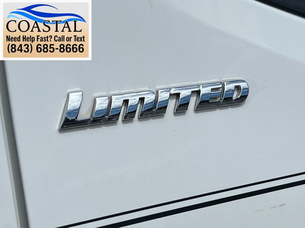 2019 Toyota Tacoma Limited White at Bob King Buick GMC
