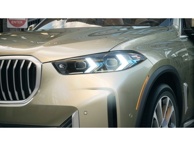 Thumbnail: 2026 BMW X5 - 6