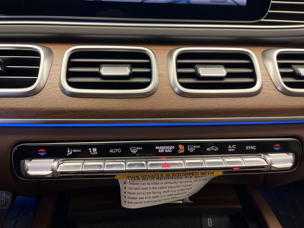 Thumbnail: 2026 Mercedes-Benz GLE - 20