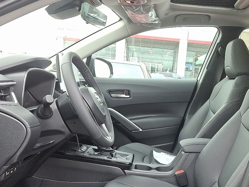 Thumbnail: 2026 Toyota Corolla Cross - 8