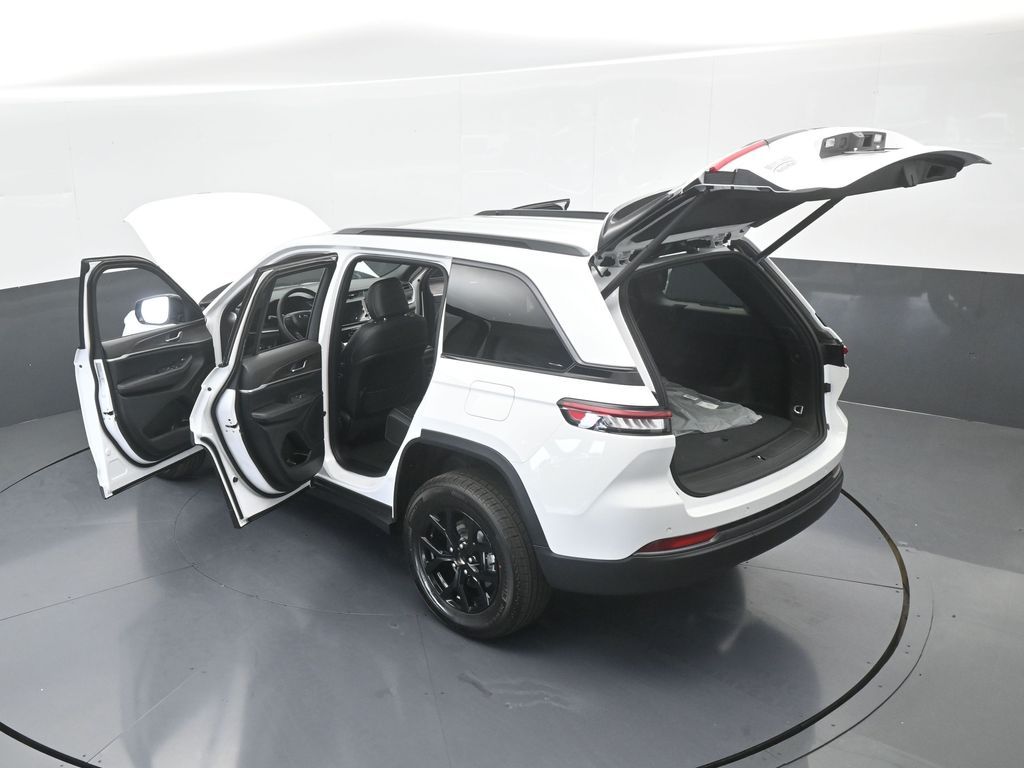 New 2026 Bright White Clearcoat Jeep Laredo image 62