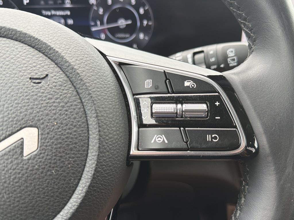 Used 2025 Kia Seltos SUV