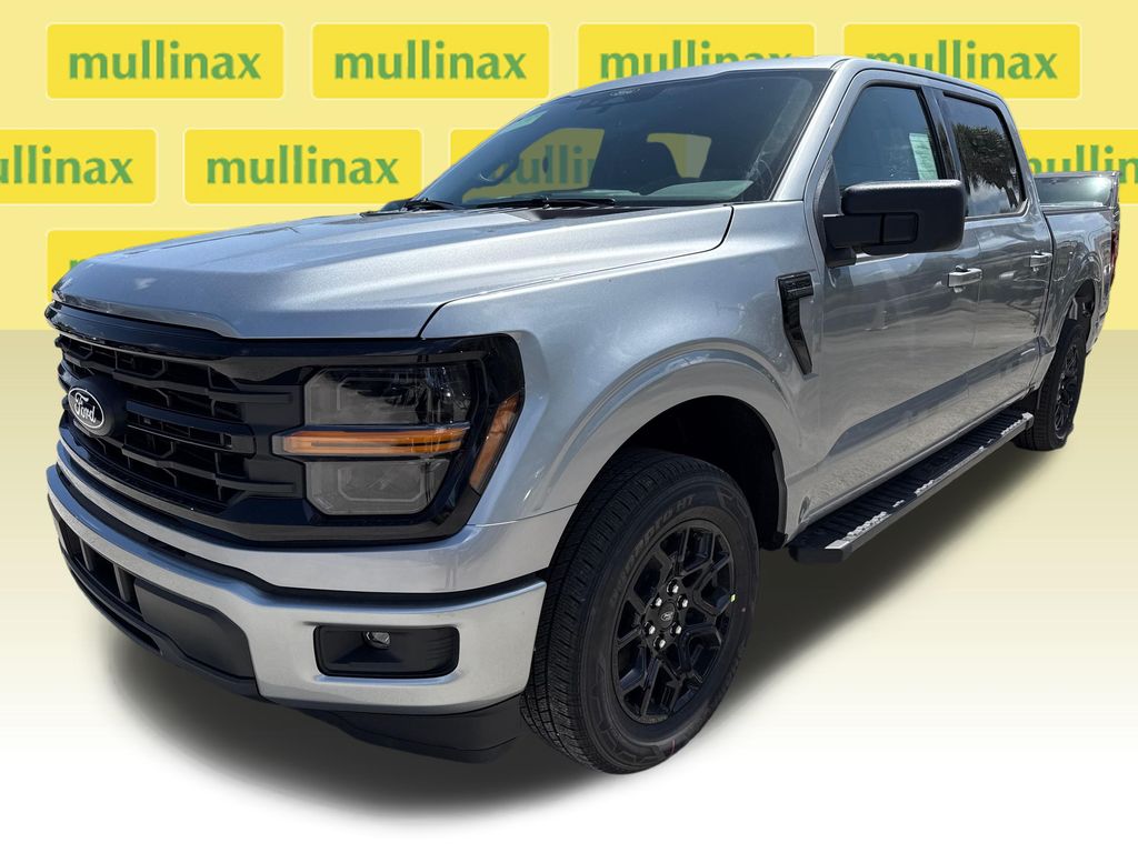 New 2026 Silver Ford XLT image 16