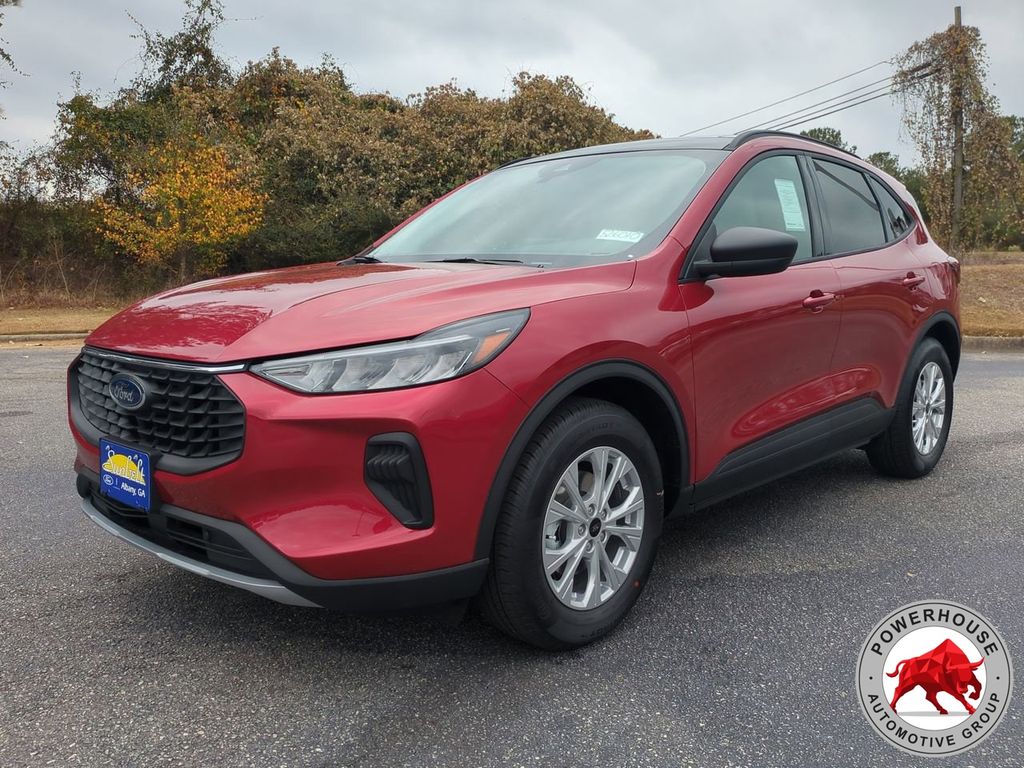Rapid Red Metallic Tinted Clearcoat 2026 Ford Escape SUV / Crossover Front-Wheel Drive 8-Speed Automatic