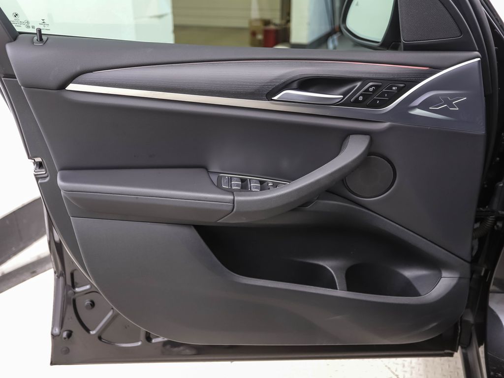 Thumbnail: 2023 BMW X3 - 9