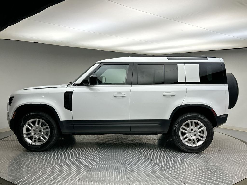 Thumbnail: 2025 Land Rover Defender - 2
