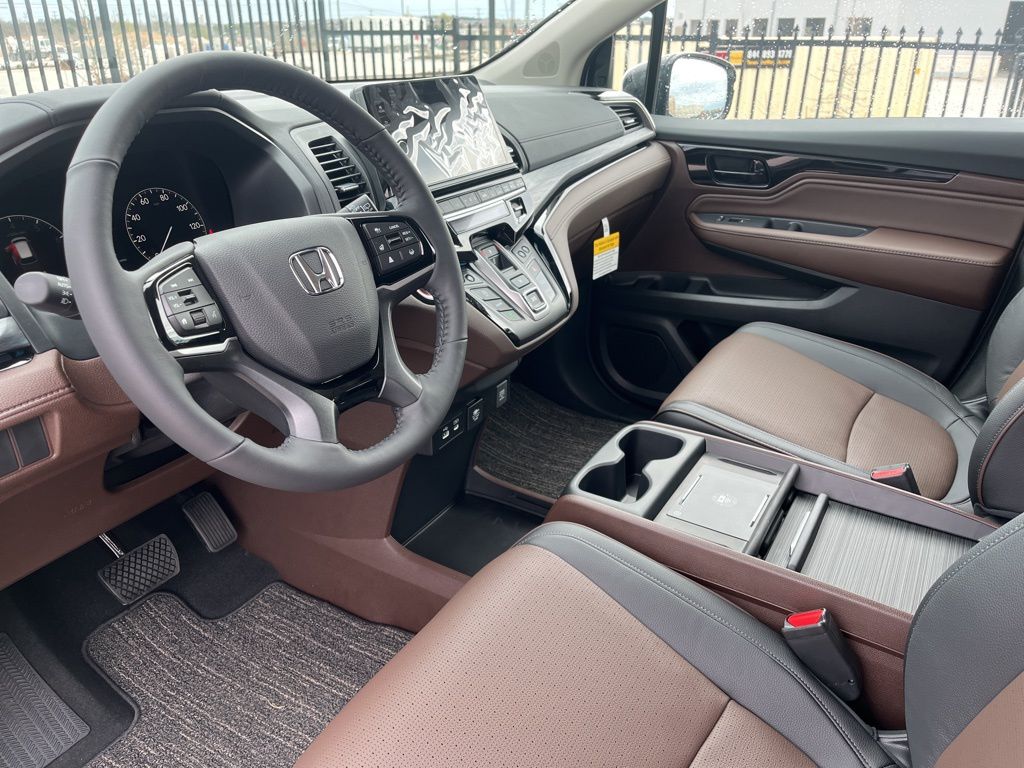 Thumbnail: 2026 Honda Odyssey - 11