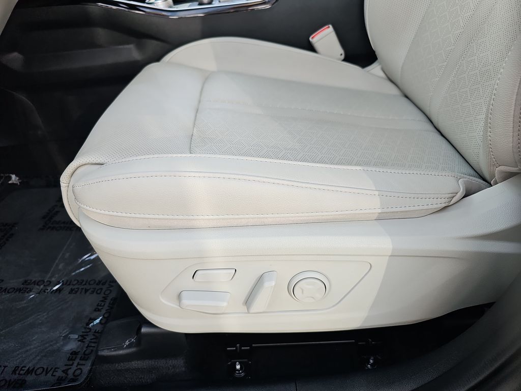 Used 2023 Kia Sorento Hybrid SUV