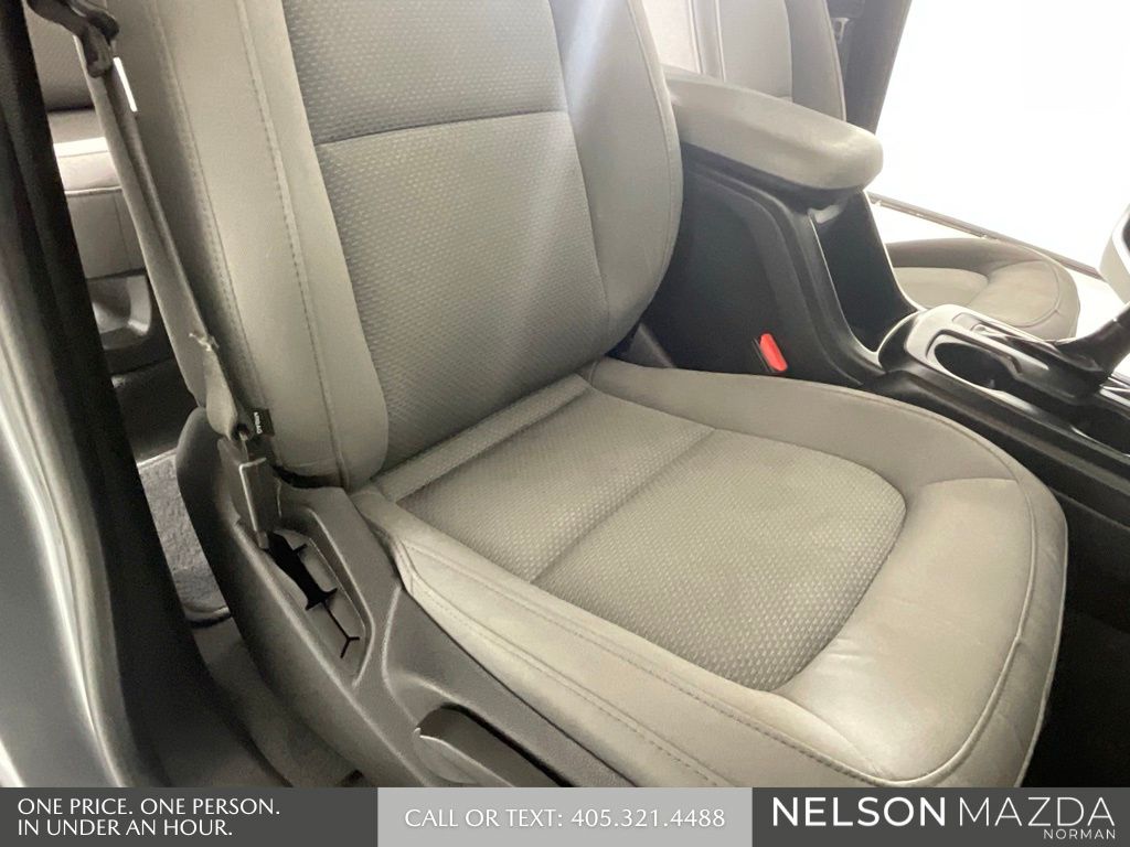 Used 2021 Gray Chevrolet Work Truck image 26