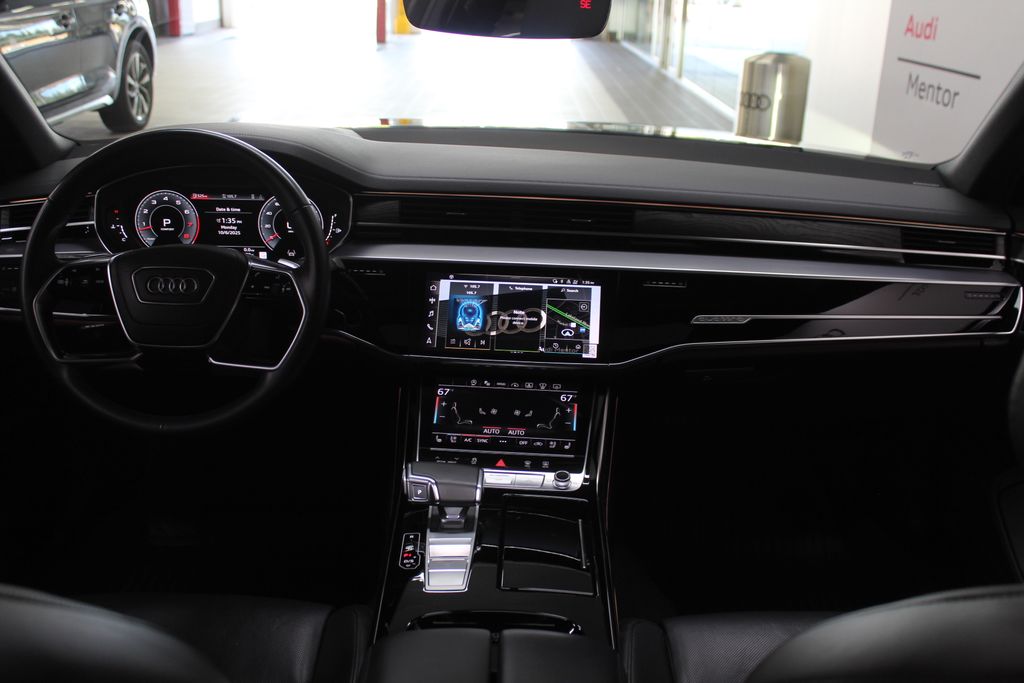 Thumbnail: 2023 Audi A8 - 10