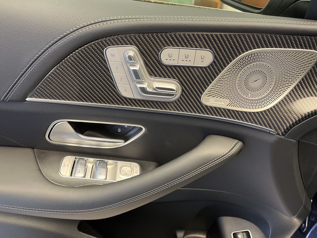 Thumbnail: 2026 Mercedes-Benz GLE - 12