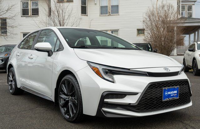 2024 Toyota Corolla SE - 3