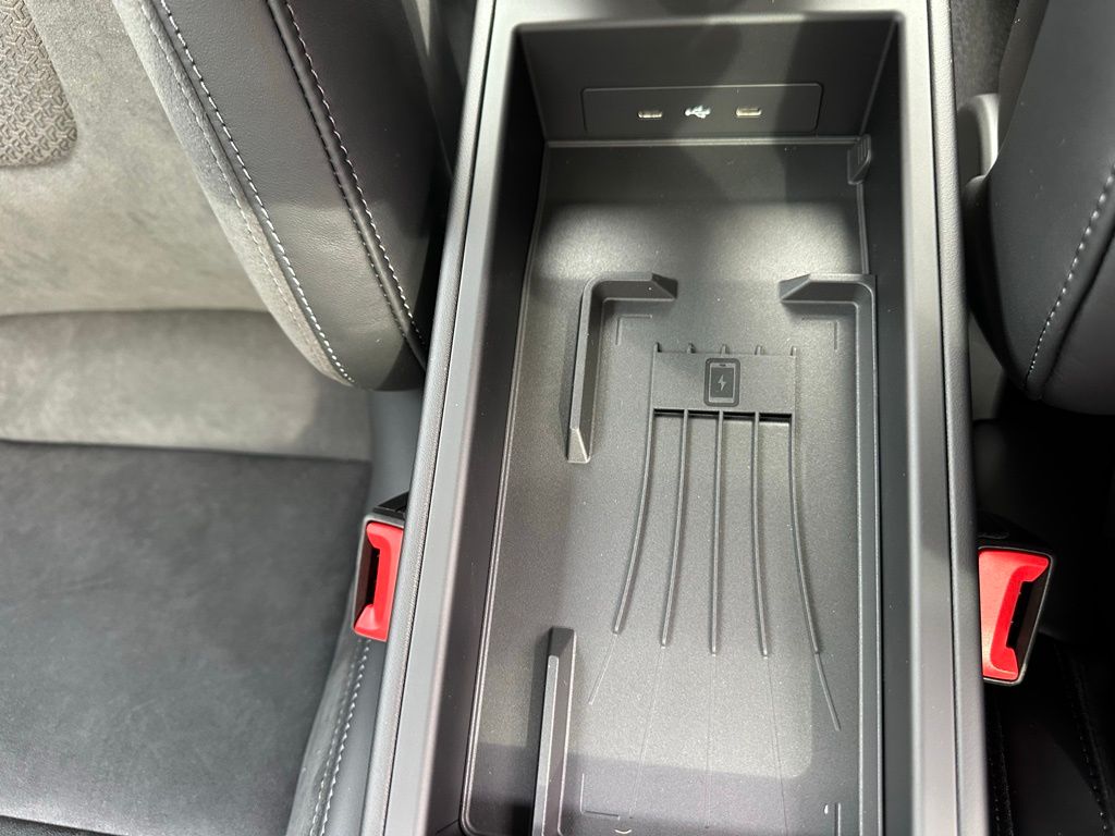 Thumbnail: 2026 Porsche 911 - 29