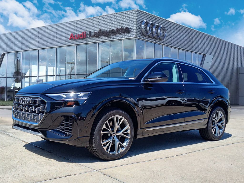2025 Audi Q8 quattro Premium 55 TFSI