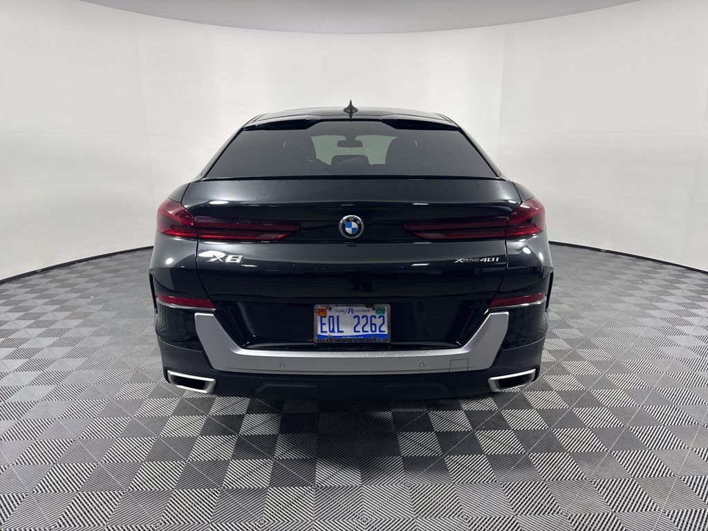 Thumbnail: 2023 BMW X6 - 6