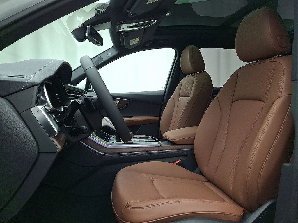 Thumbnail: 2026 Audi Q7 - 7