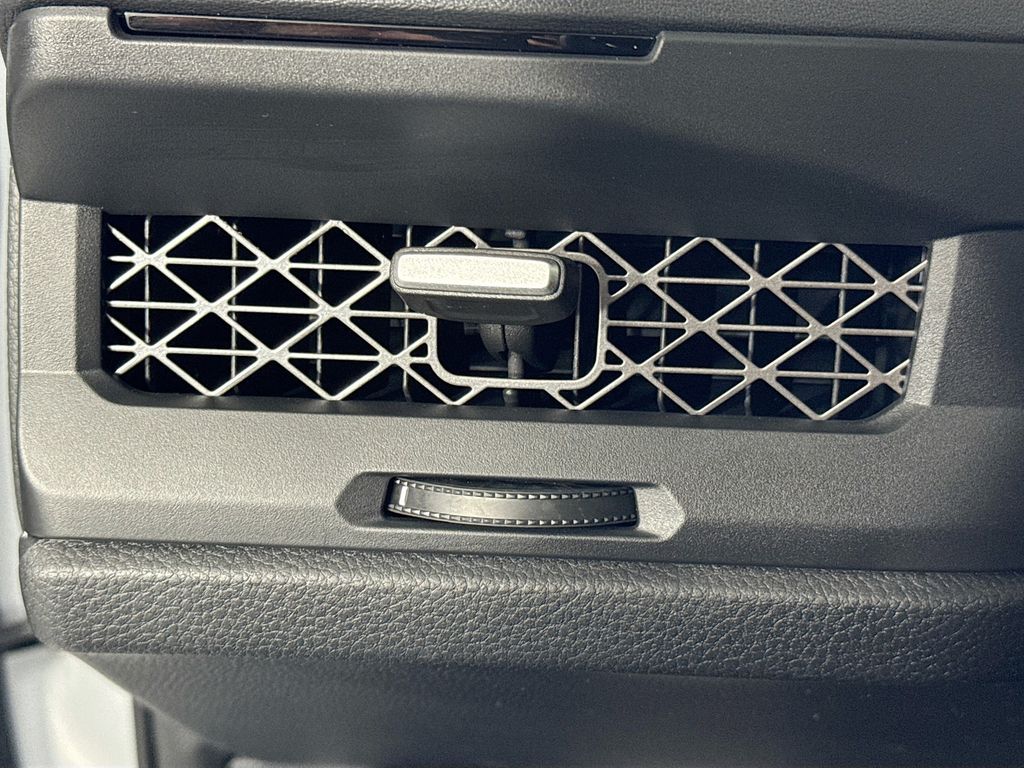 Used Car 2025 Honda Accord  Se For Sale Under $30,000 In Austin, Texas