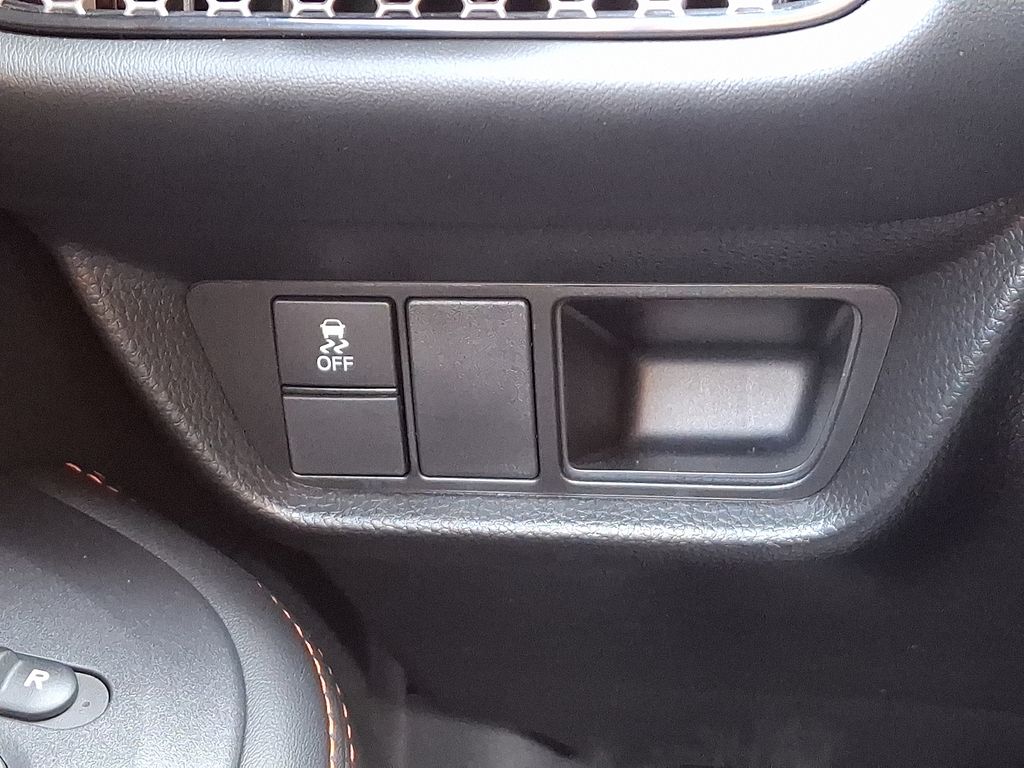 Thumbnail: 2025 Honda HR-V - 23