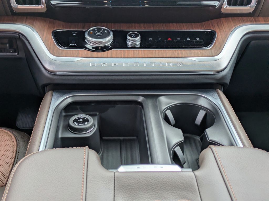 2026 Ford Expedition King Ranch