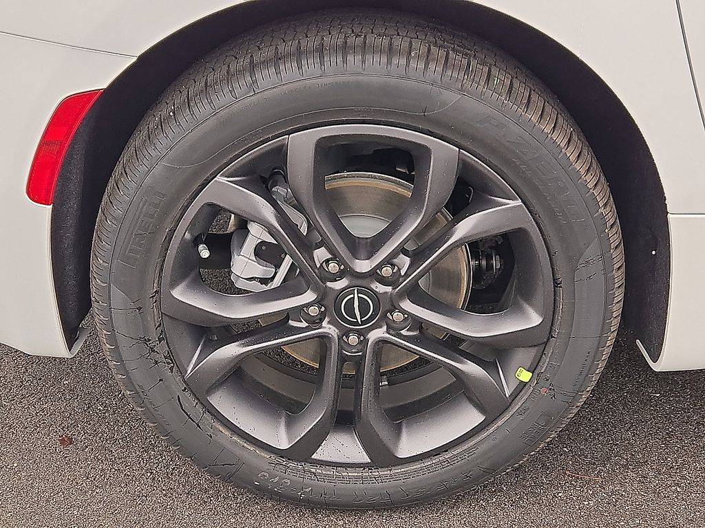 New 2026 Chrysler Pacifica For Sale in Farmington, AR