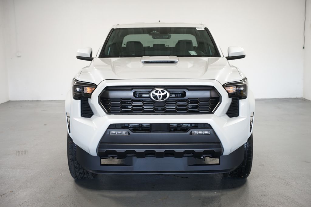 Thumbnail: 2025 Toyota Tacoma - 2