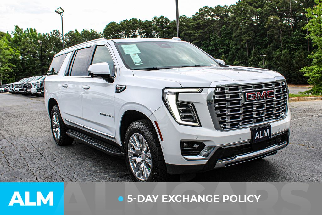 Used 2025 White GMC Denali image 4