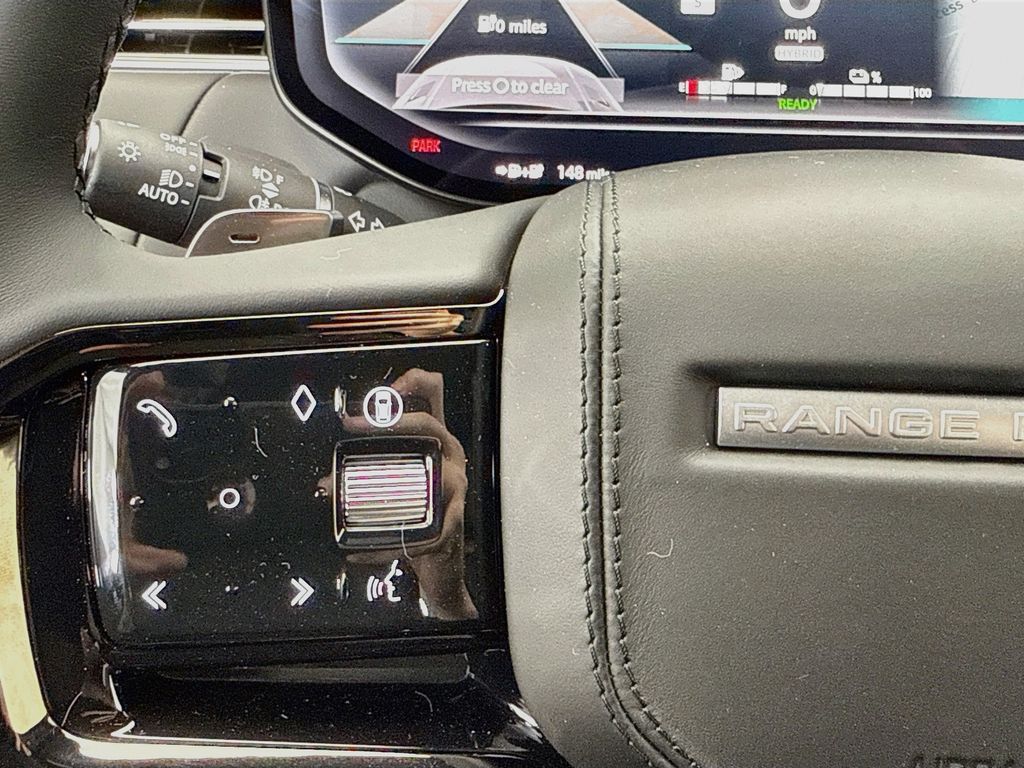 Thumbnail: 2026 Land Rover Range Rover Sport - 11