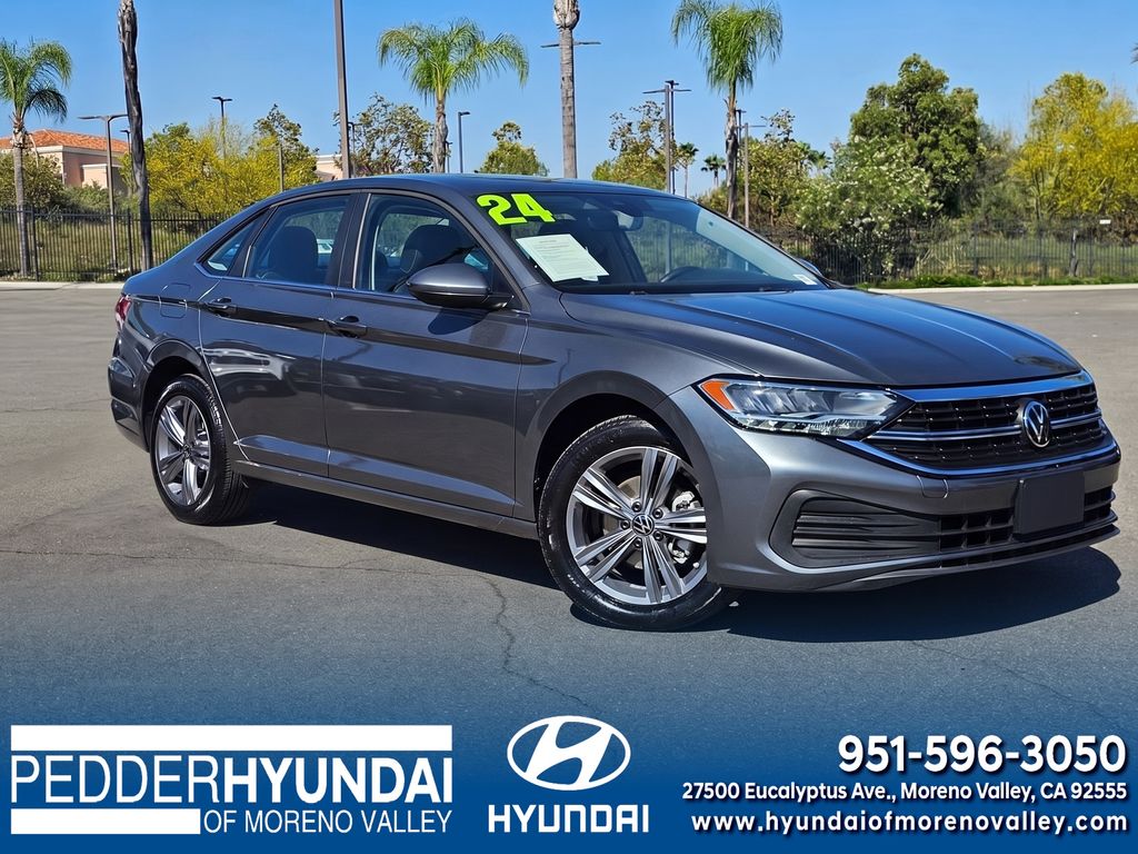 Platinum Gray Metallic 2024 Volkswagen Jetta Sedan Front-Wheel Drive 8-Speed Automatic