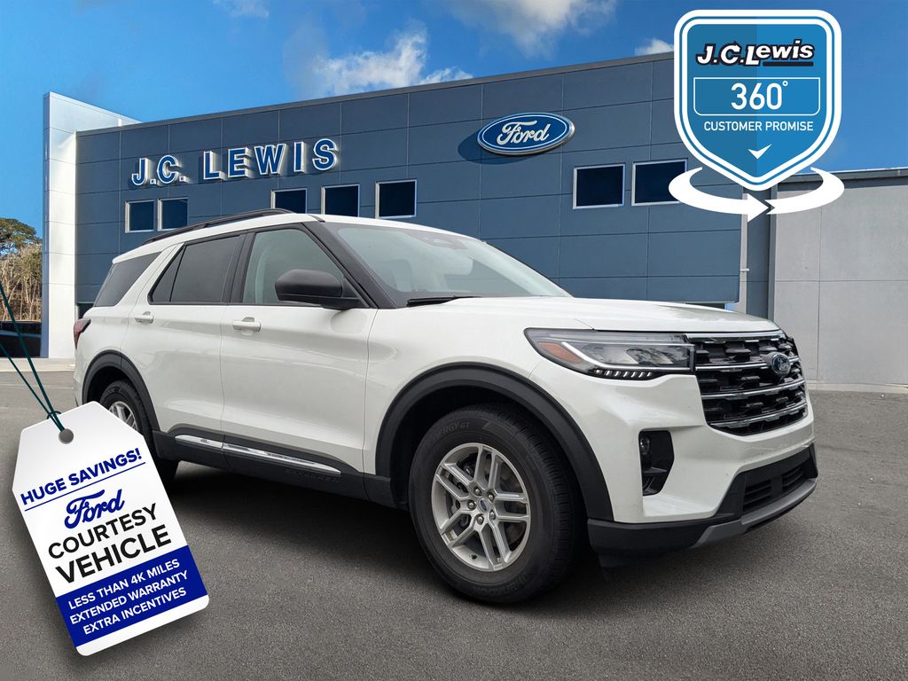 2025 Ford Explorer Active