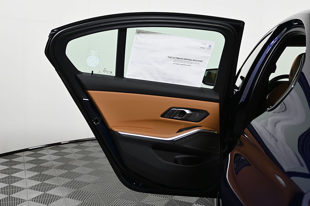 Thumbnail: 2026 BMW 3 Series - 31