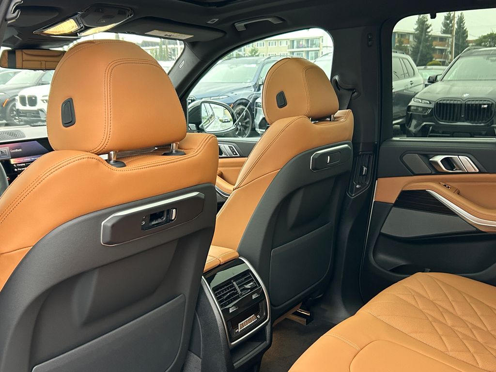 Thumbnail: 2026 BMW X5 - 31