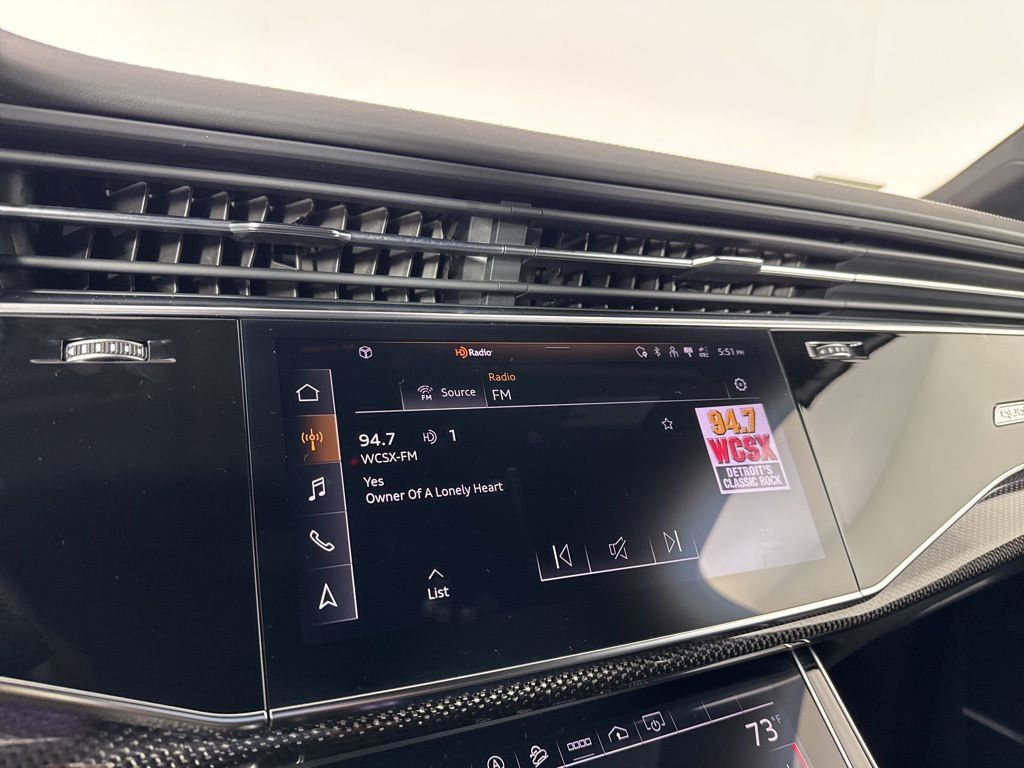 2022 Audi SQ7 Premium Plus 12