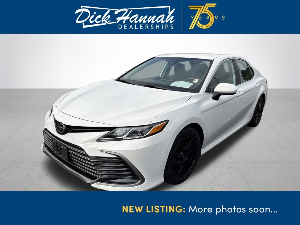 2023 Toyota Camry LE