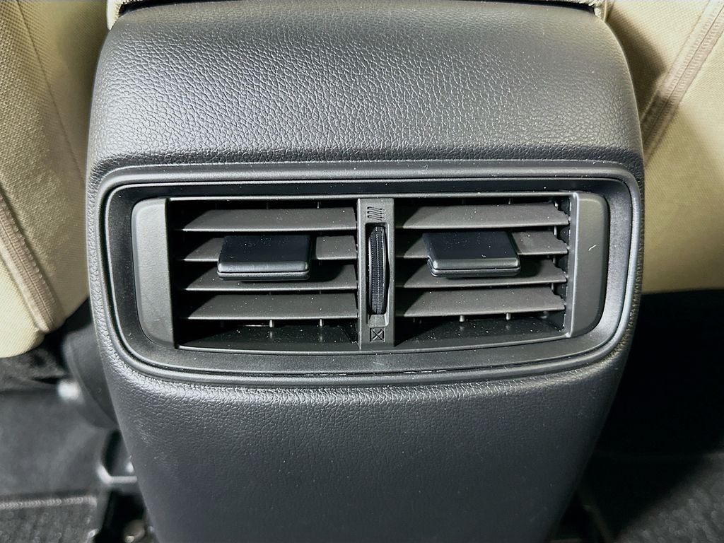 Thumbnail: 2019 Honda CR-V - 24