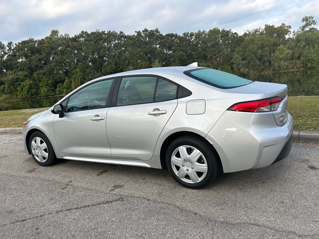 Thumbnail: 2023 Toyota Corolla - 3