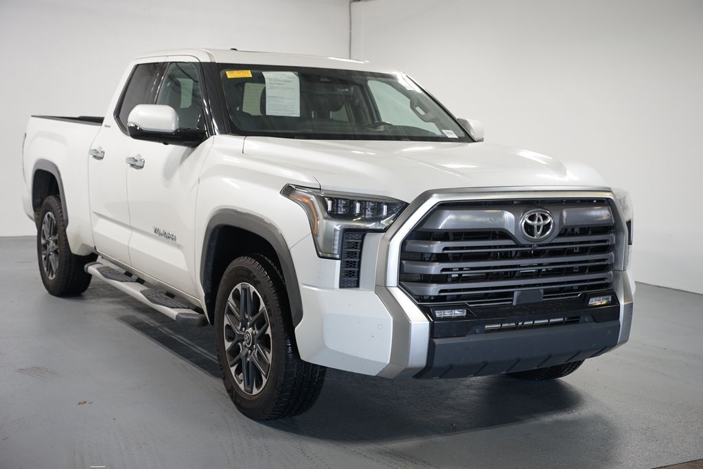 Thumbnail: 2022 Toyota Tundra - 3