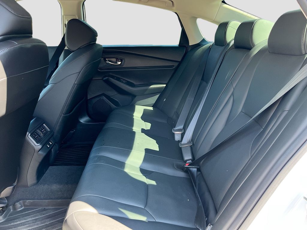 Used 2025  Honda Touring image 25