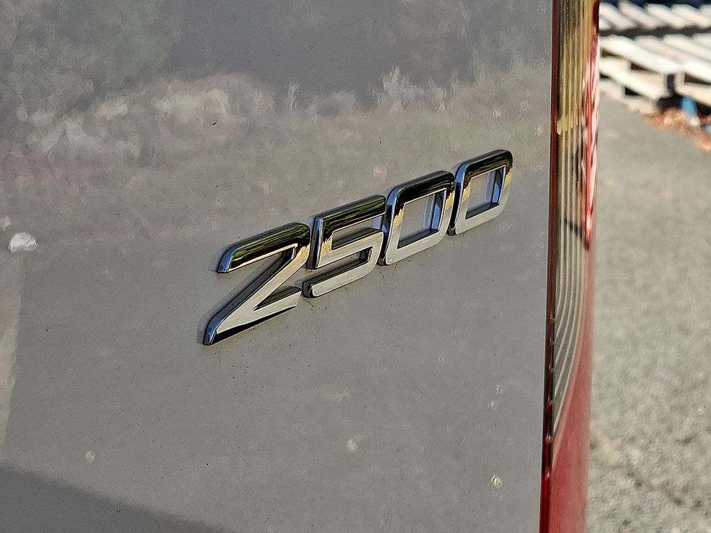 Thumbnail: 2025 Mercedes-Benz Sprinter - 17
