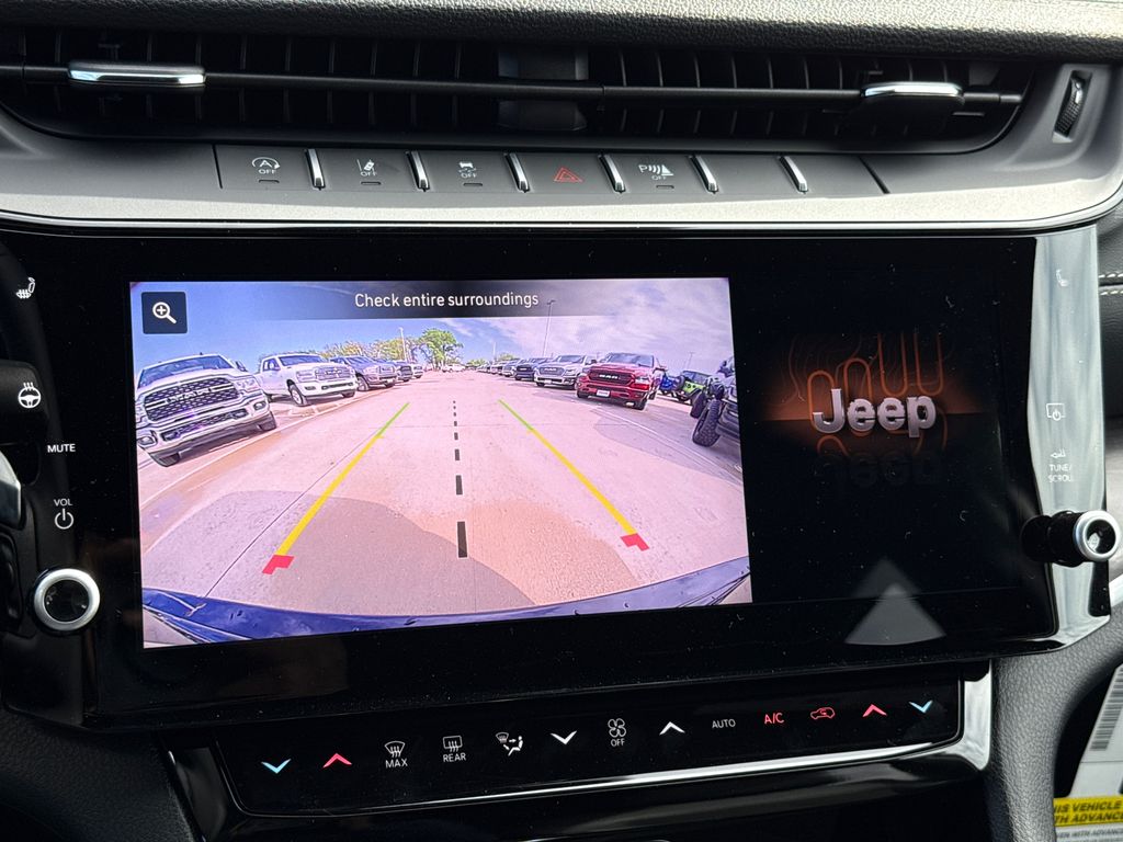 New 2026 Jeep Grand Cherokee SUV