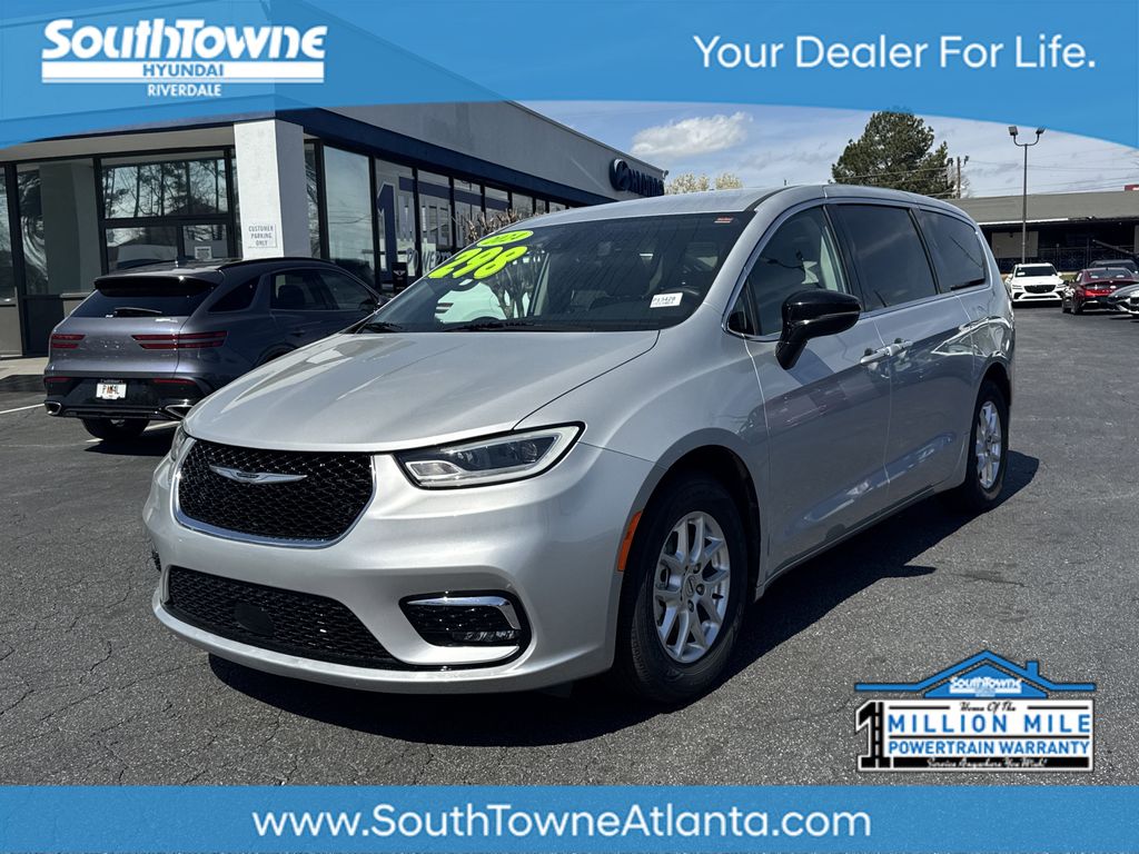 2024 Chrysler Pacifica Touring L FWD