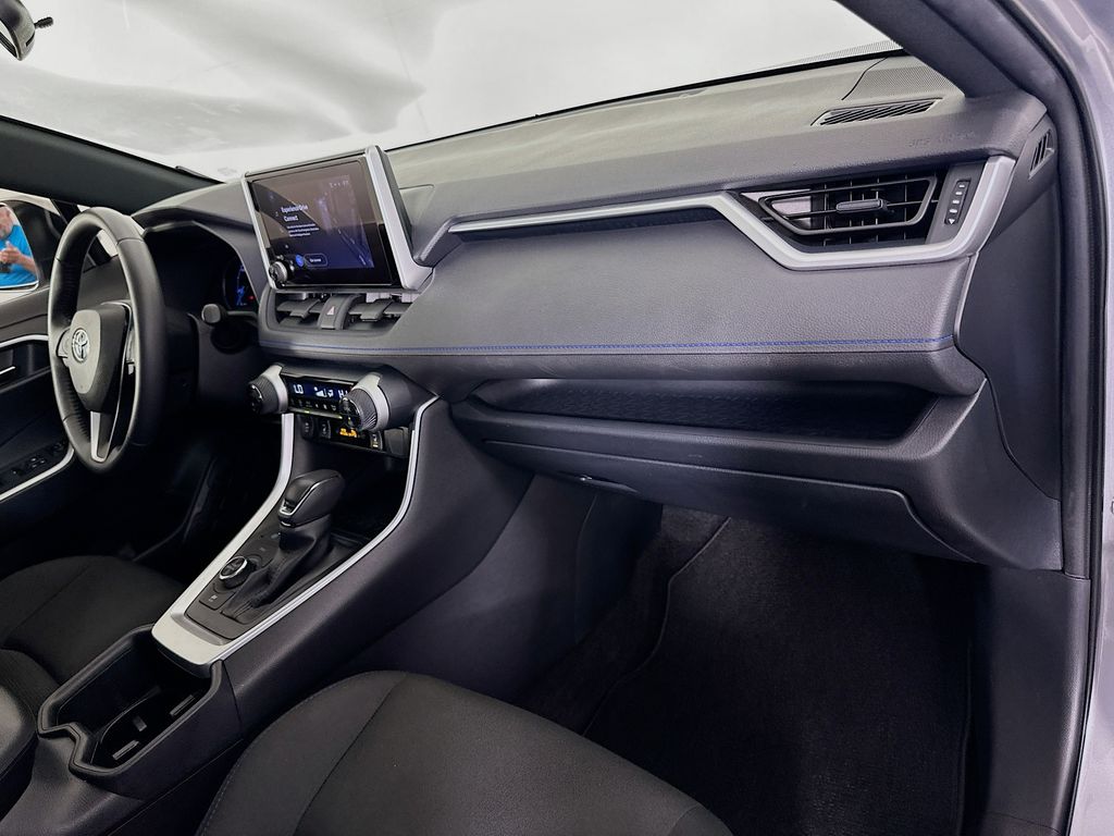 Thumbnail: 2023 Toyota RAV4 - 30