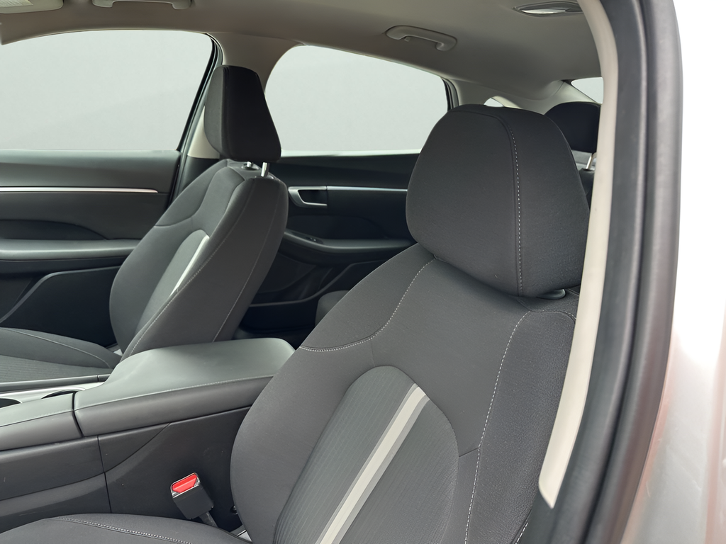 Used Car 2024 Hyundai Sonata Hybrid  Sel For Sale Under $25,000 In Austin, Texas