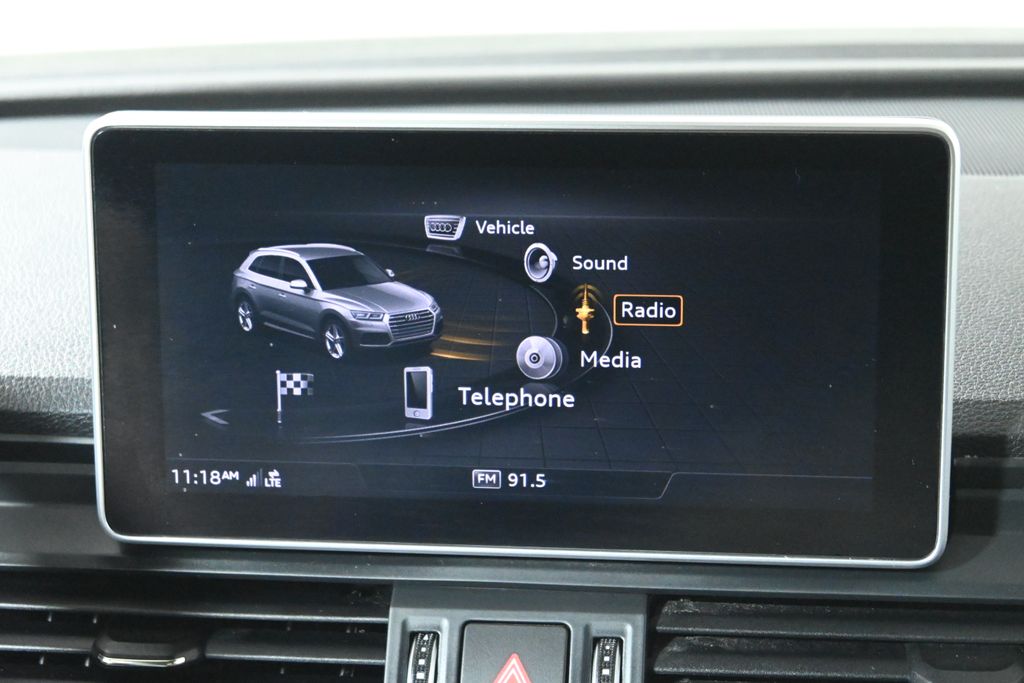 Thumbnail: 2019 Audi Q5 - 21