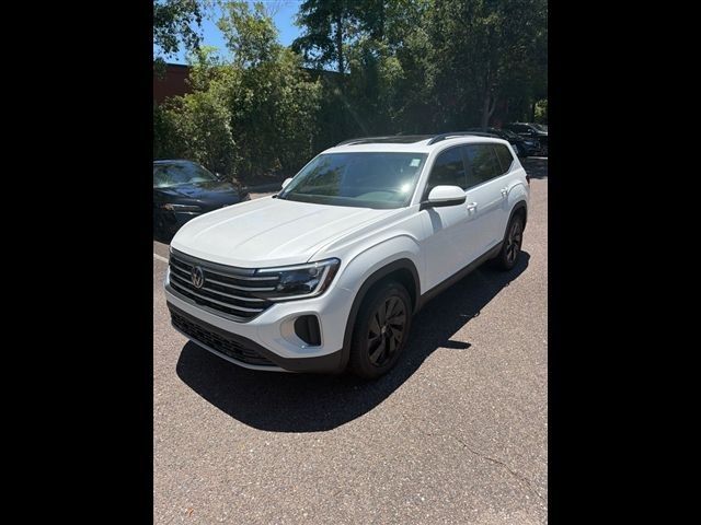 Opal White 2026 Volkswagen Atlas SE FWD with Technology SUV / Crossover Front-Wheel Drive 8-Speed Automatic