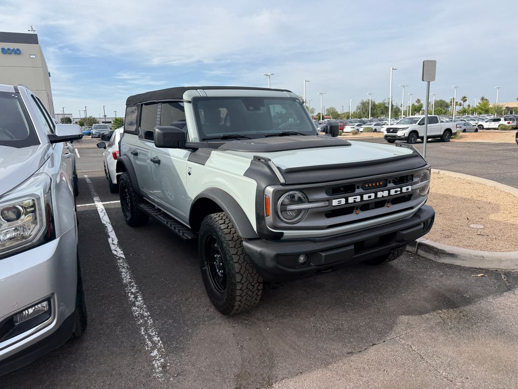 Thumbnail: 2023 Ford Bronco - 3